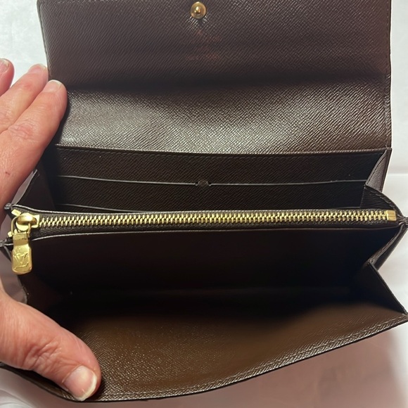 Louis Vuitton Damier Ebene Sarah wallet - Picture 8 of 9